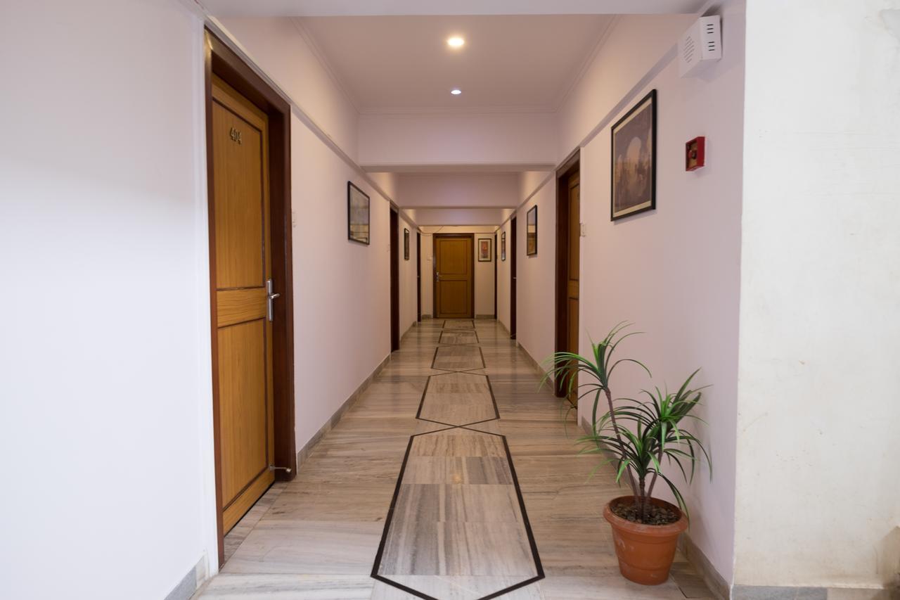 Oyo Flagship 561 Host Inn Mumbai Ngoại thất bức ảnh