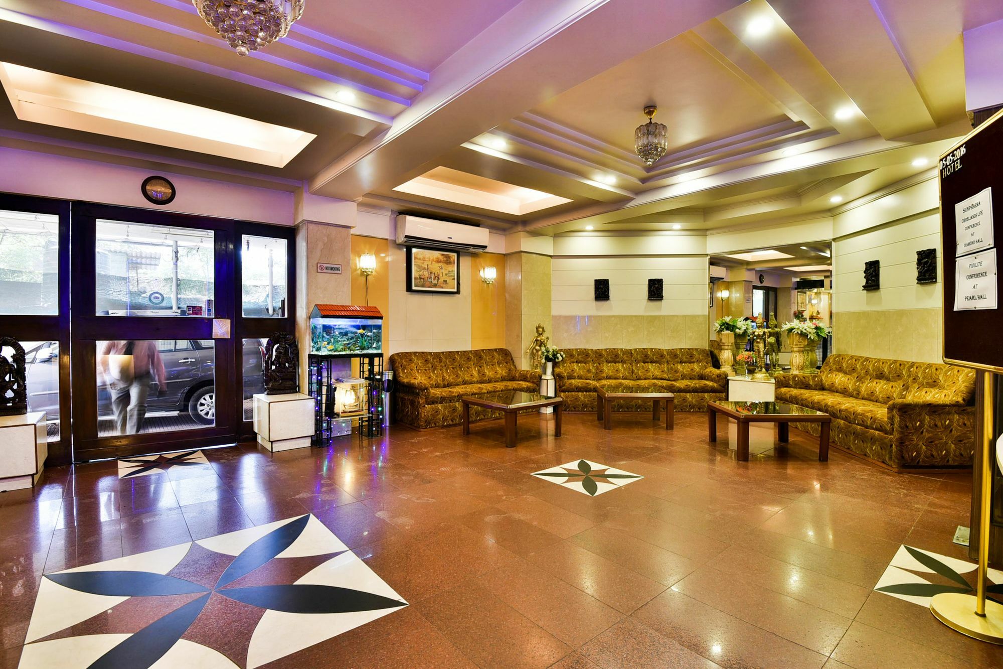 Oyo Flagship 561 Host Inn Mumbai Ngoại thất bức ảnh