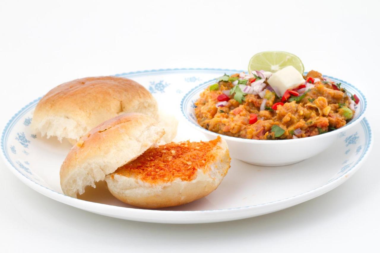 Oyo Flagship 561 Host Inn Mumbai Ngoại thất bức ảnh